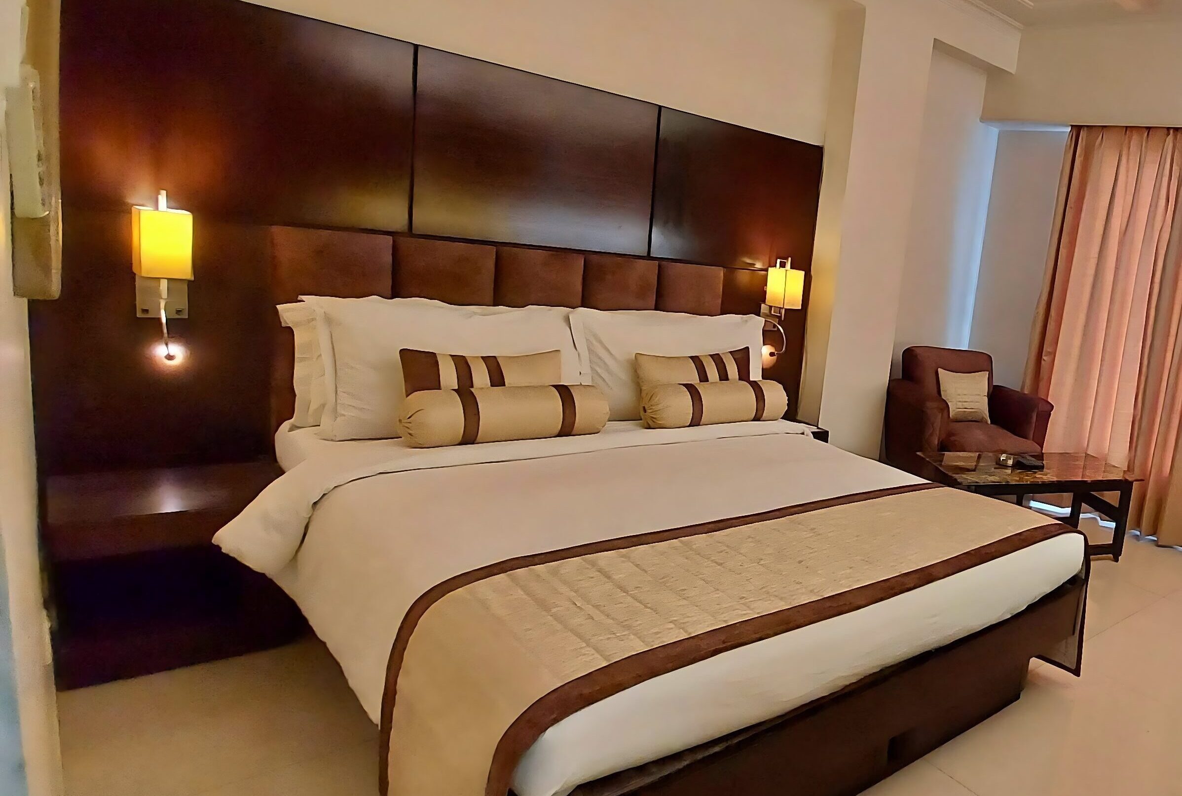 Premium Room at Samilton