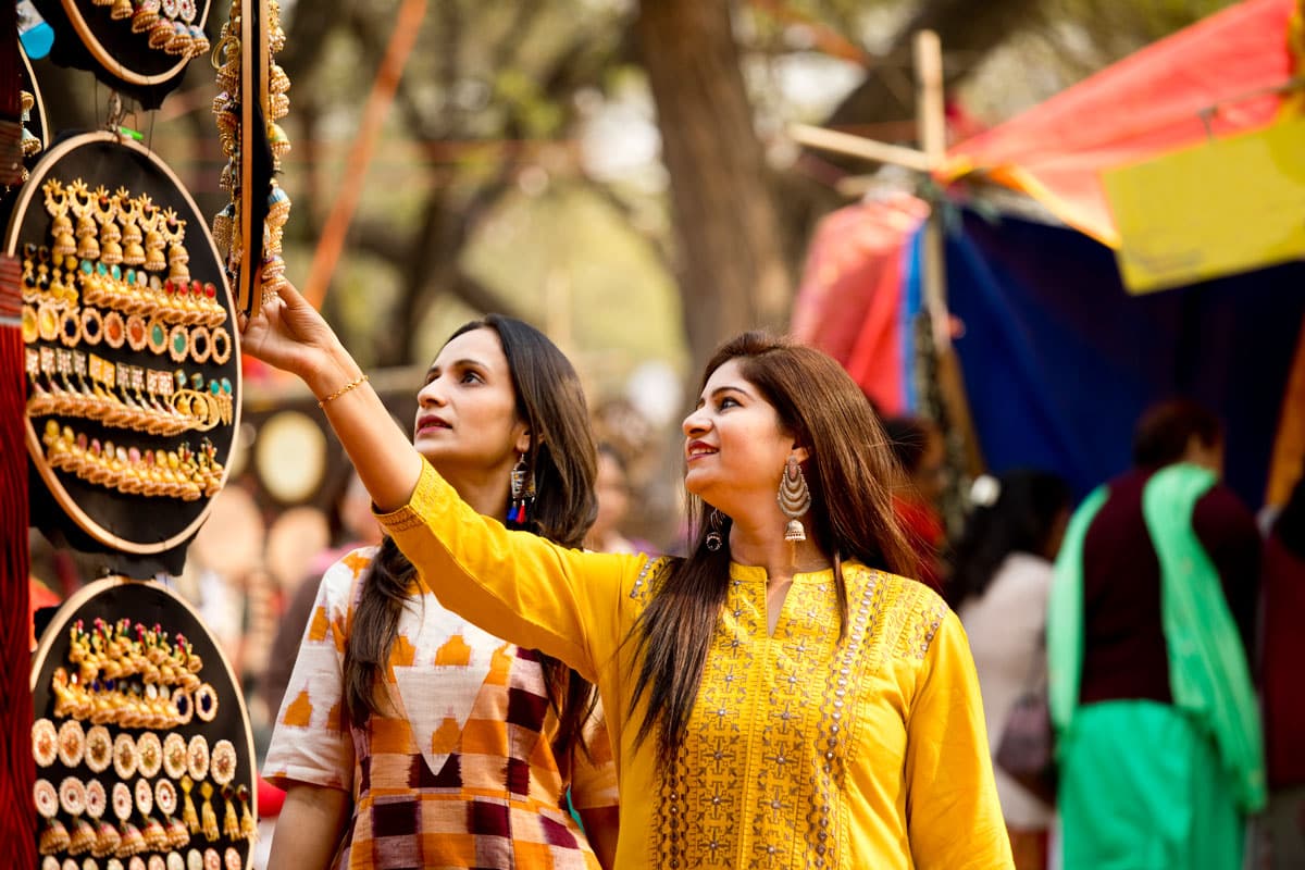 Street Shopping in Kolkata