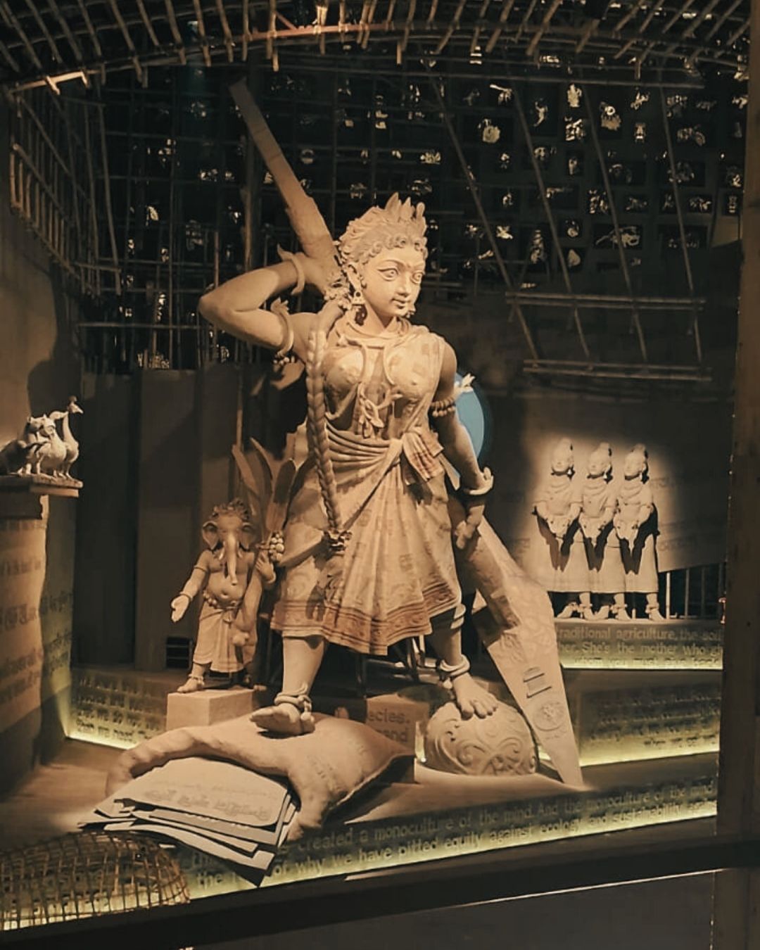 durga-puja-pandal-durga-books-literature-kolkata.jpg